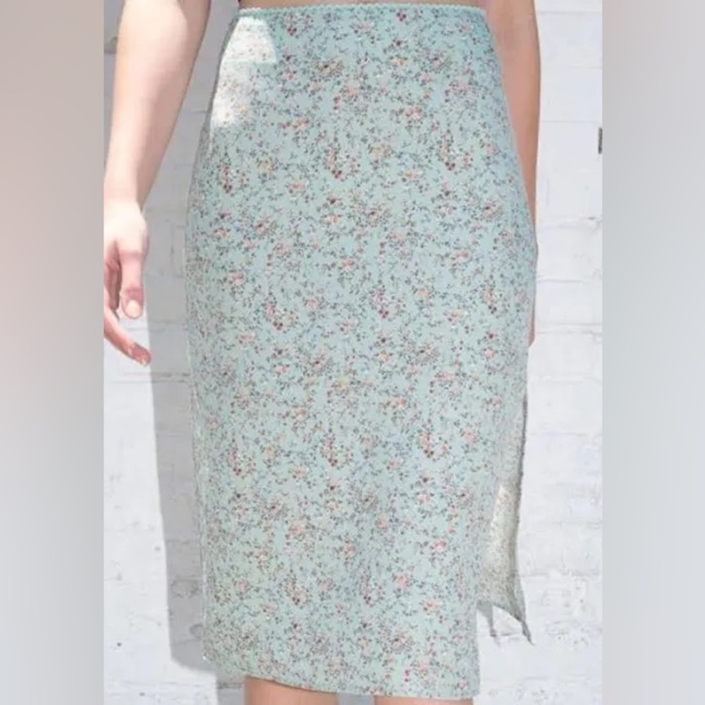 Brandy Melville Blue Floral Pencil Skirt
